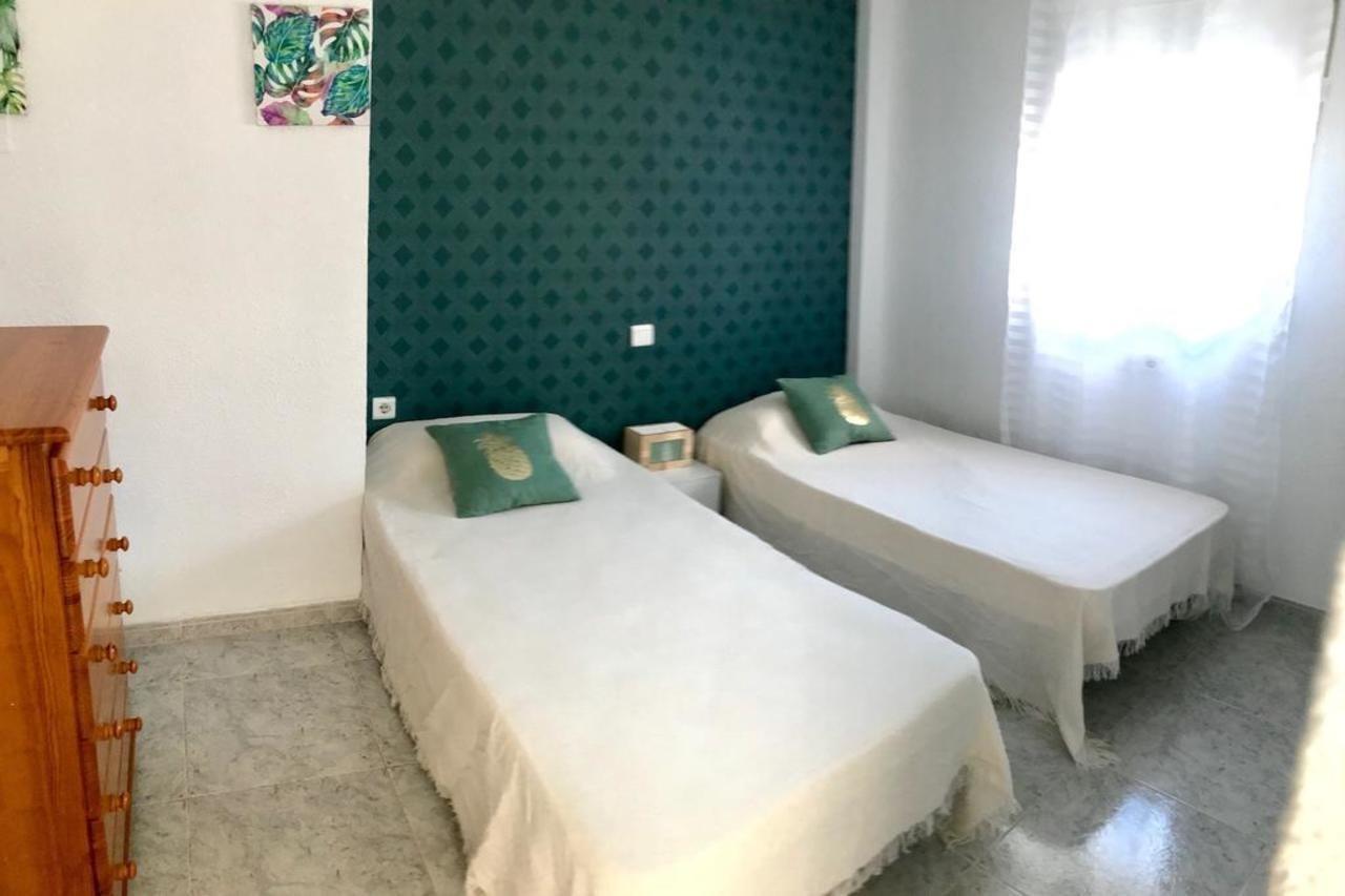Apartment In The New Town Бенидорм Экстерьер фото